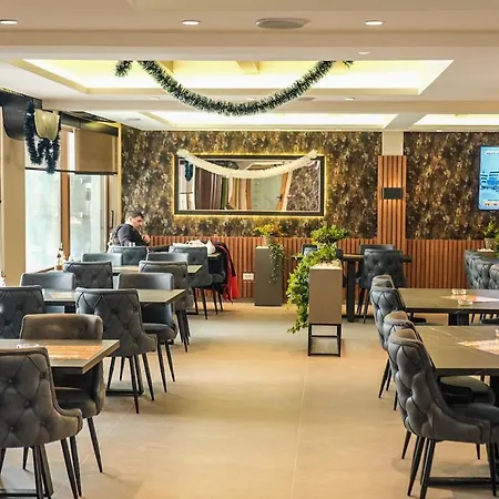 President Kop Alex Aparthotel