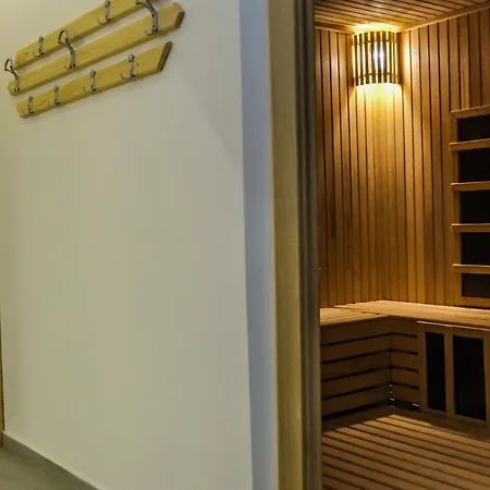 Aparthotel President Kop Alex