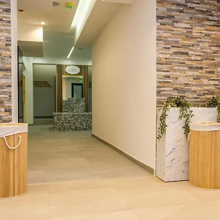 President Kop Alex 3*