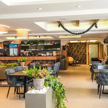 President Kop Alex Aparthotel